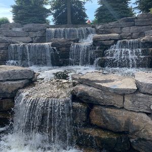 Meet your Posher, Lorraine